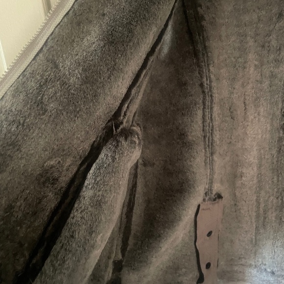 Ladies tooled micro-suede vest - Picture 5 of 12